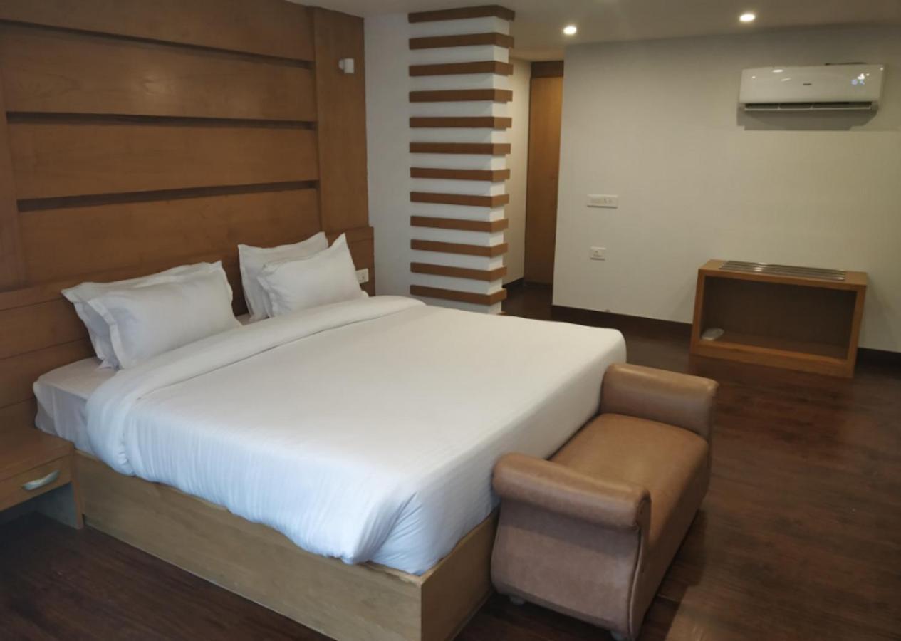Yashshree Mussoorie Mall Road Экстерьер фото