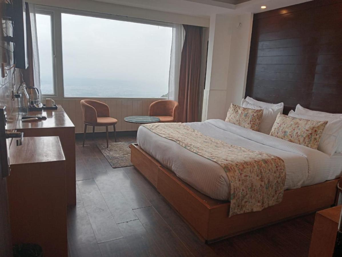 Yashshree Mussoorie Mall Road Экстерьер фото
