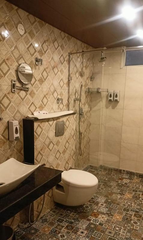 Yashshree Mussoorie Mall Road Экстерьер фото