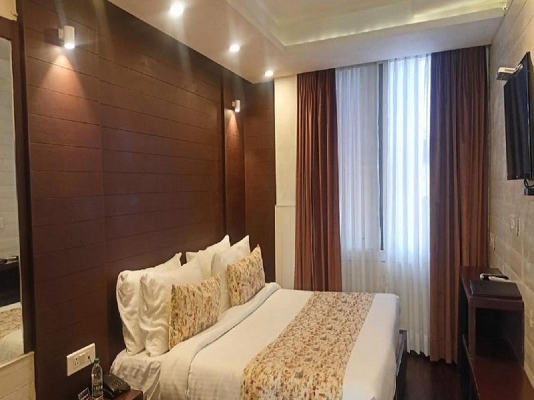 Yashshree Mussoorie Mall Road Экстерьер фото