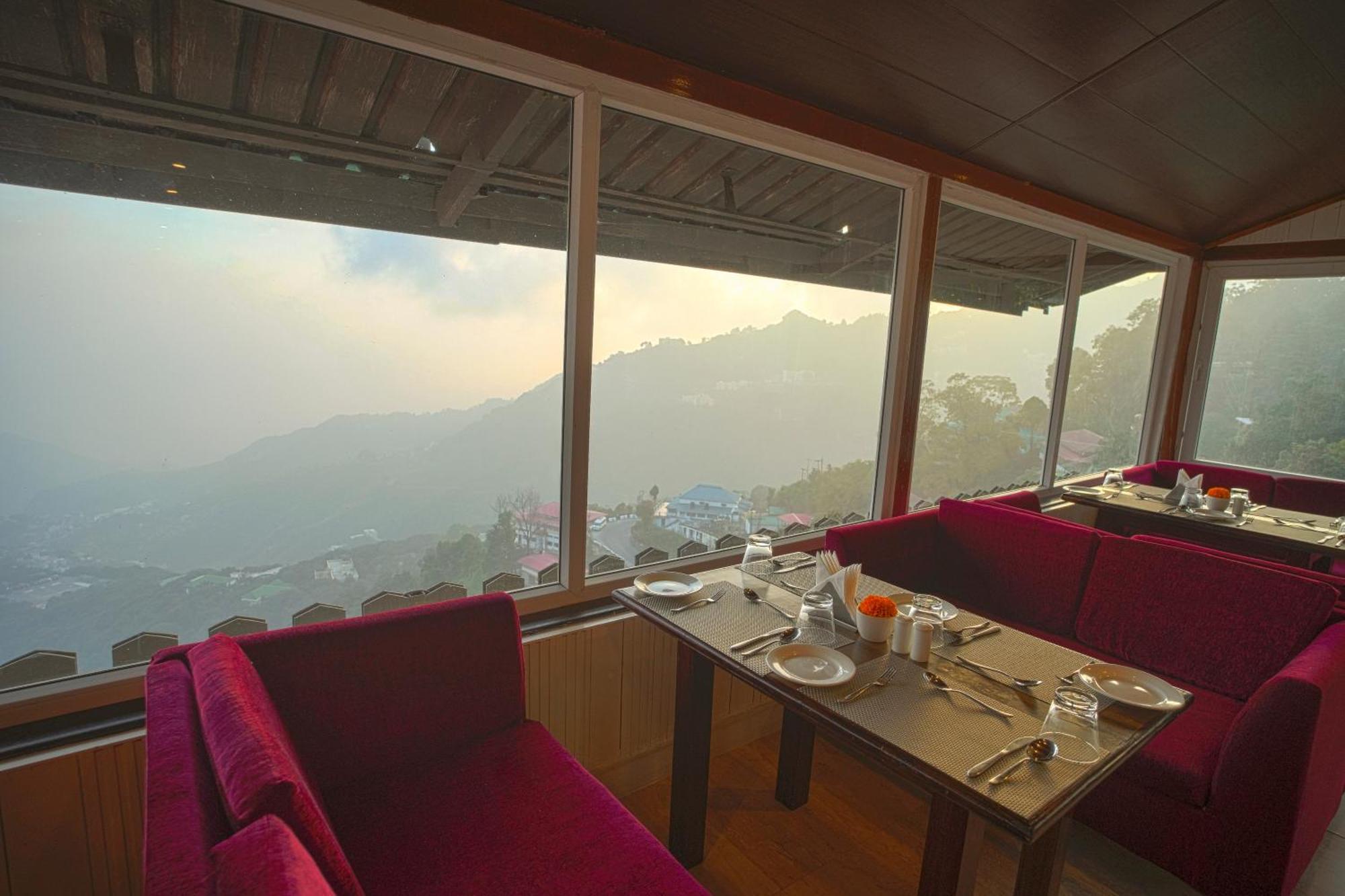 Yashshree Mussoorie Mall Road Экстерьер фото