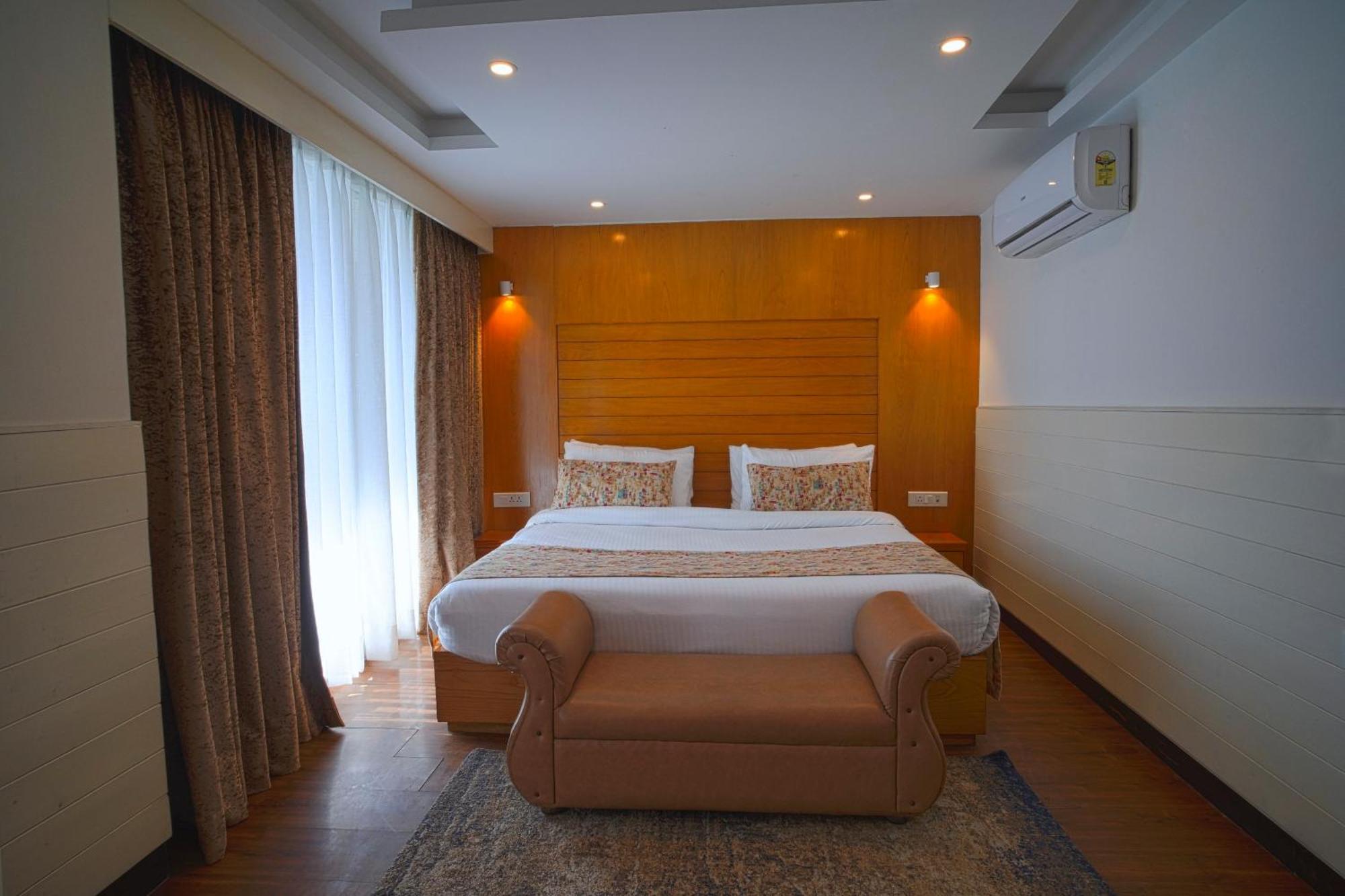 Yashshree Mussoorie Mall Road Экстерьер фото