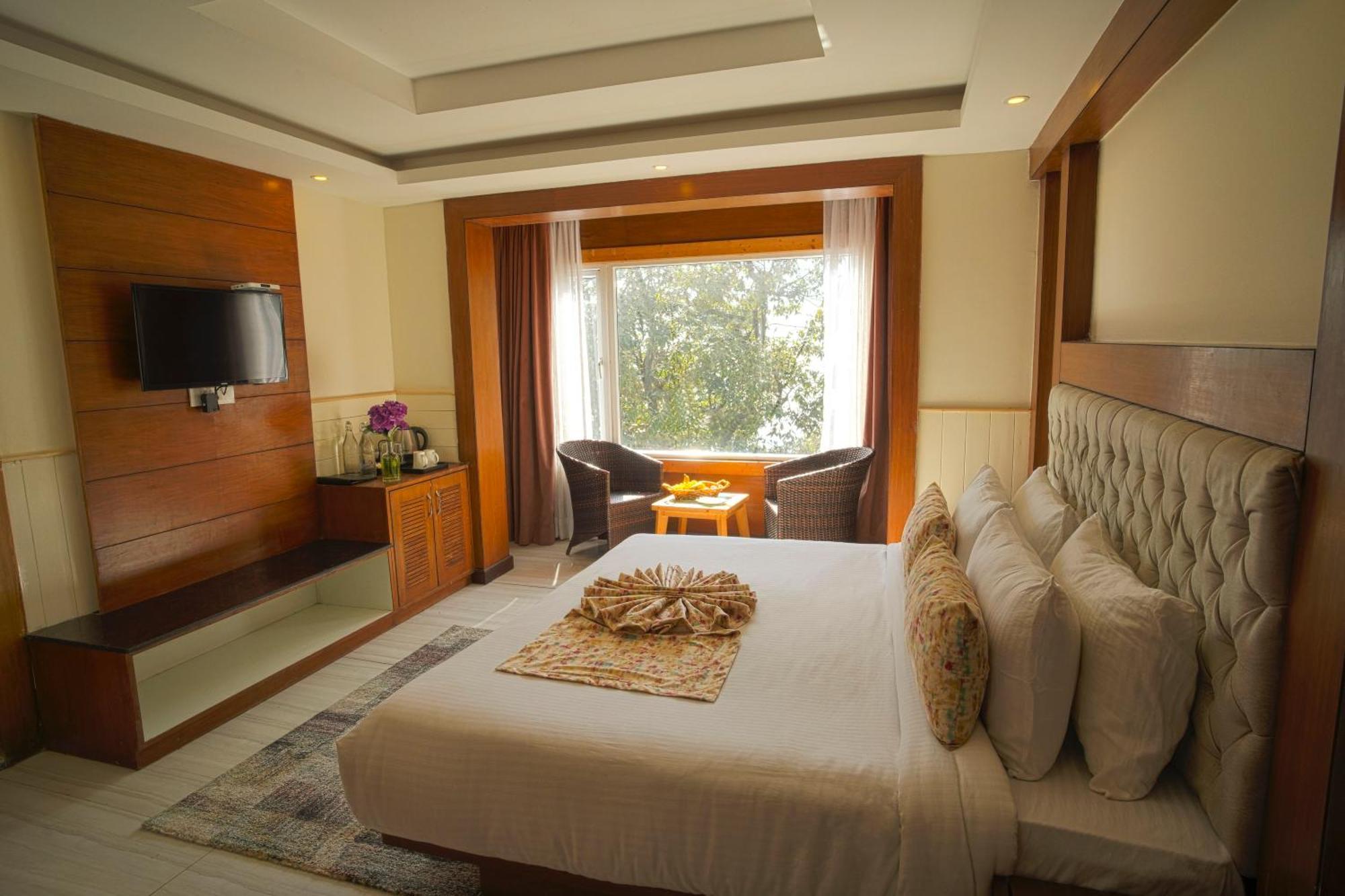 Yashshree Mussoorie Mall Road Экстерьер фото
