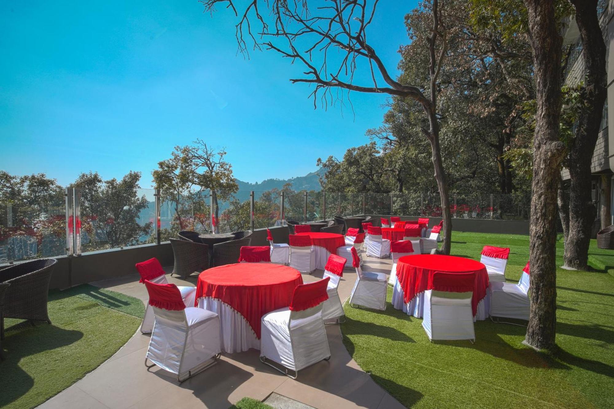 Yashshree Mussoorie Mall Road Экстерьер фото