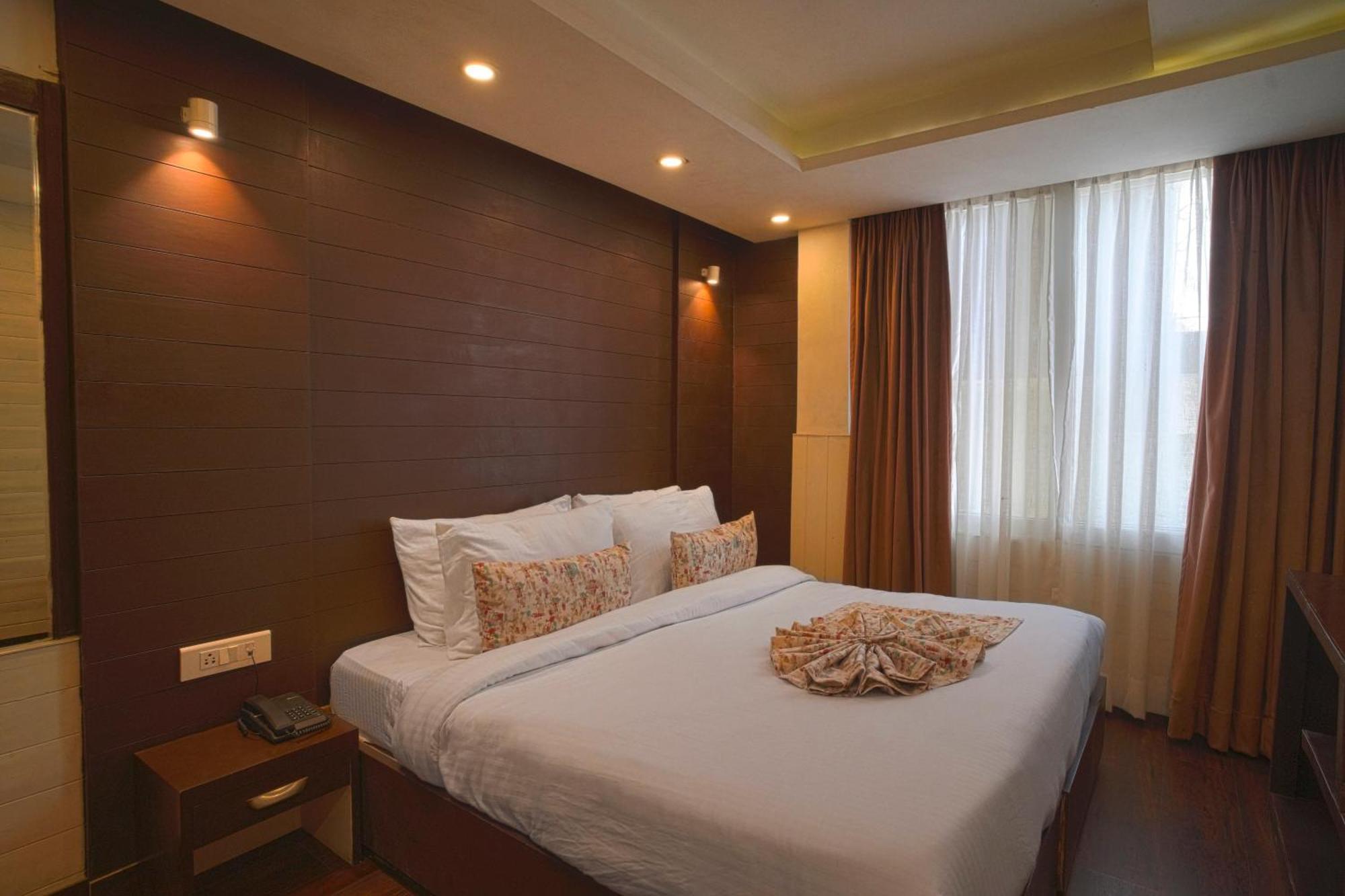 Yashshree Mussoorie Mall Road Экстерьер фото